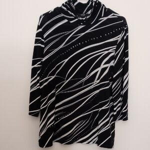 Alfani EUC Black and White Turtle Neck 3/4 Sleeve Shirt Size PL